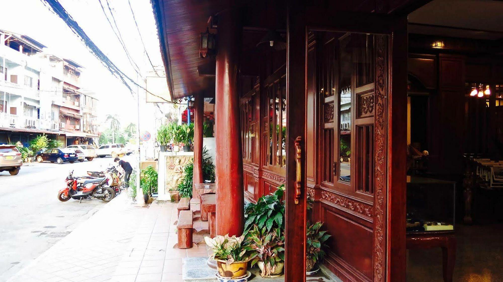 Khampiane Boutique Hotel Ban Nongdouang Bagian luar foto
