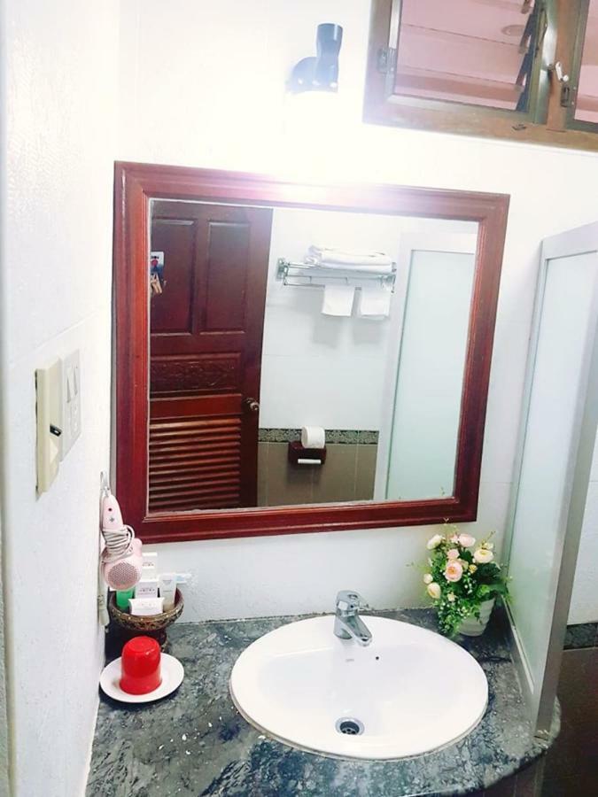 Khampiane Boutique Hotel Ban Nongdouang Bagian luar foto
